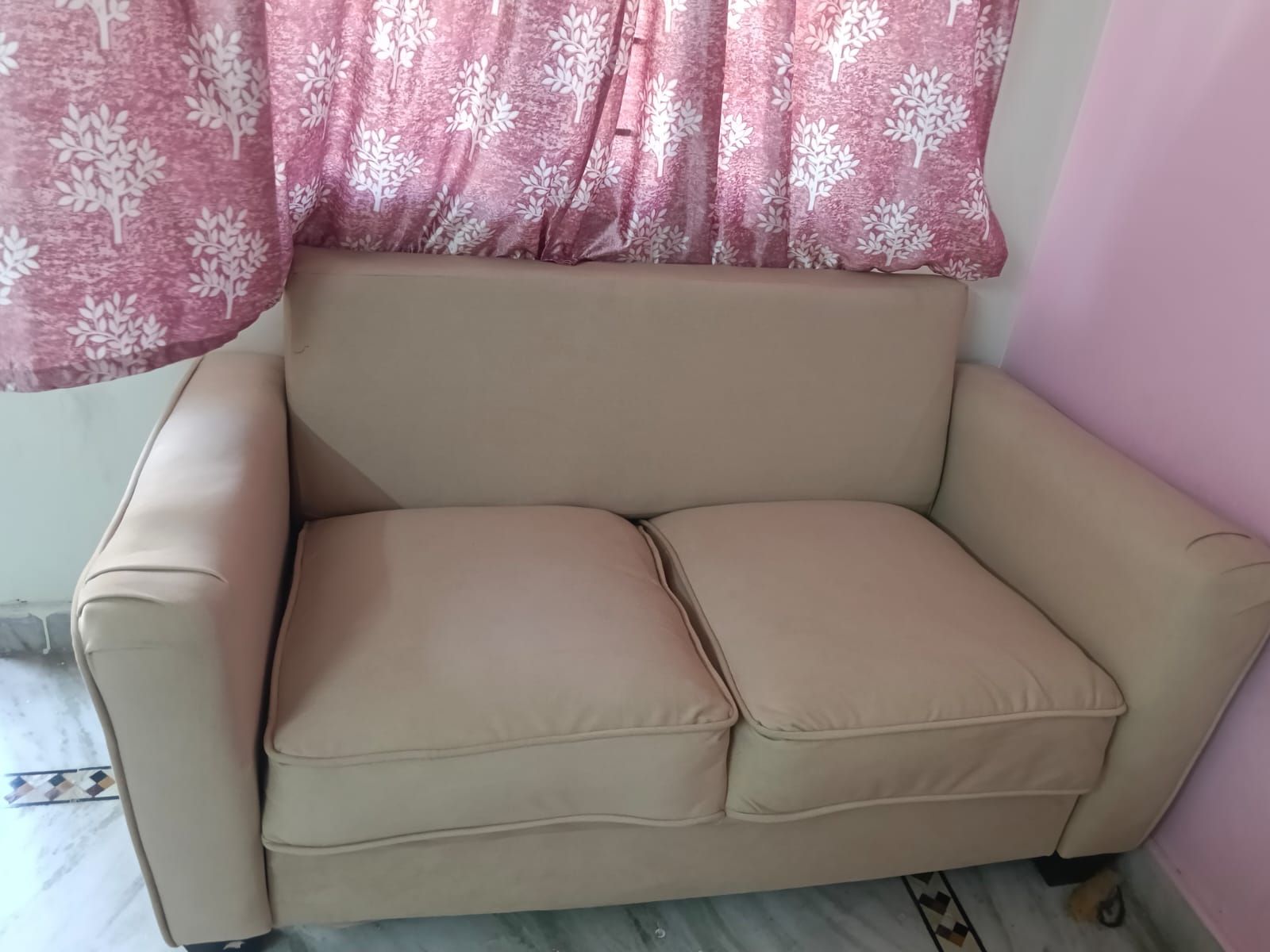 Recliner sofa