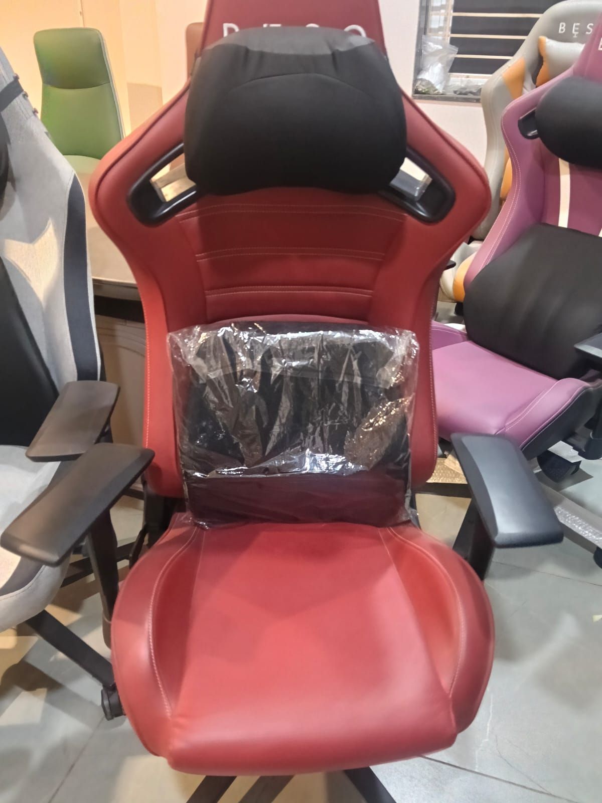 Gaming chair — red & black
