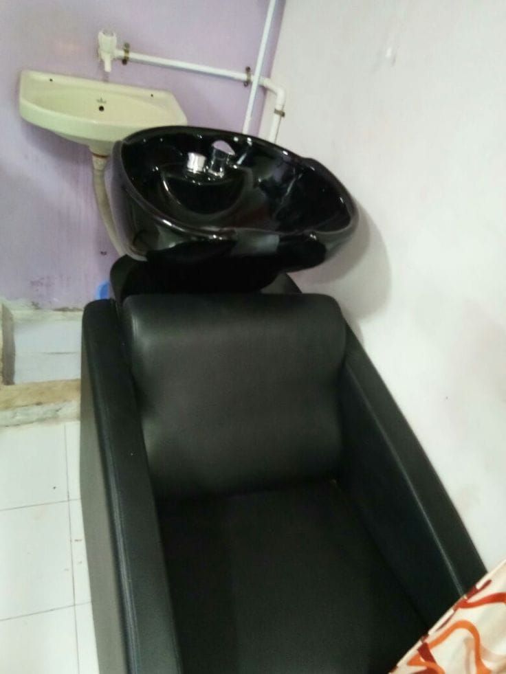 Salon wash chair